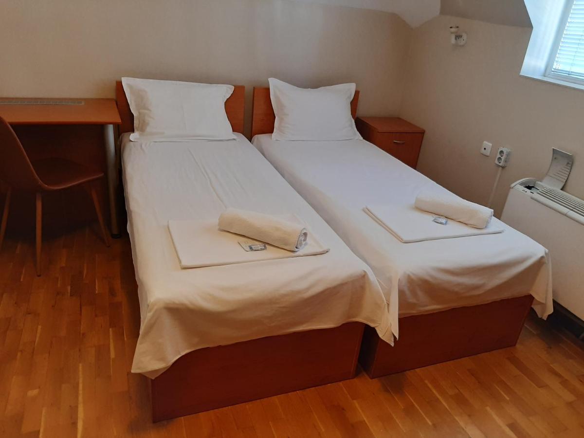 Guest House Diel Veliko Tarnovo Exterior photo