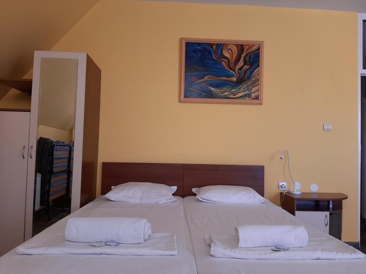 Guest House Diel Veliko Tarnovo Exterior photo
