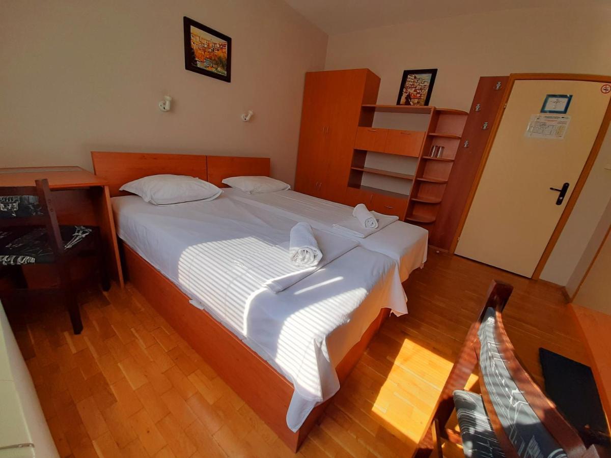 Guest House Diel Veliko Tarnovo Exterior photo
